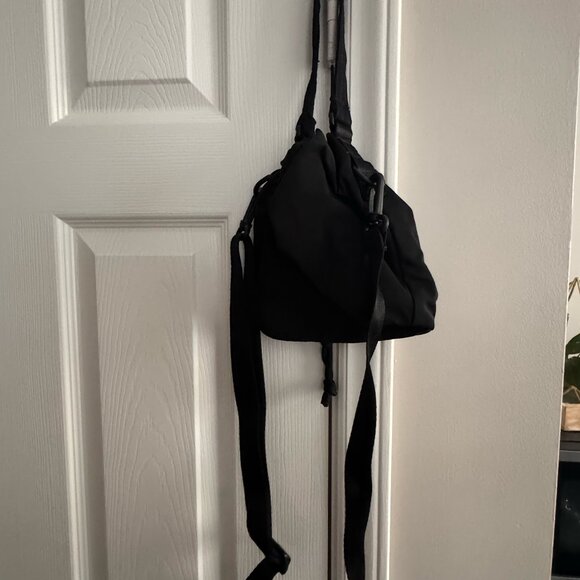 Vans Bucket Bag - Picture 3 of 4